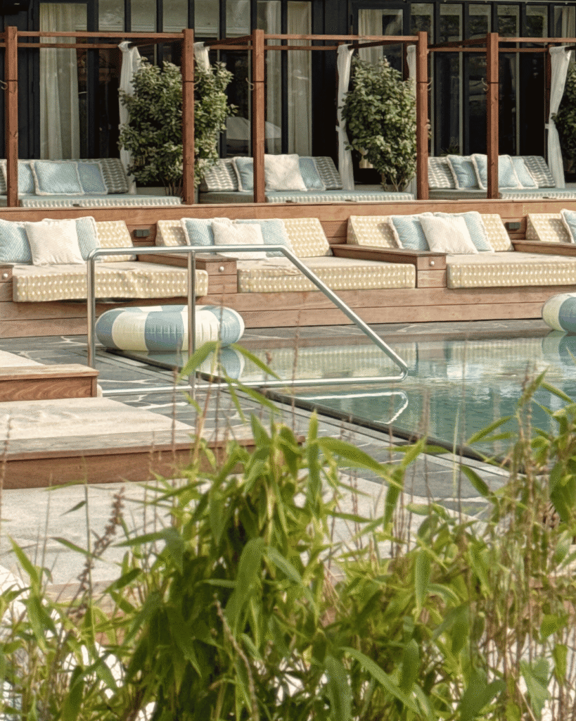 GALLERI-11-2-819×1024