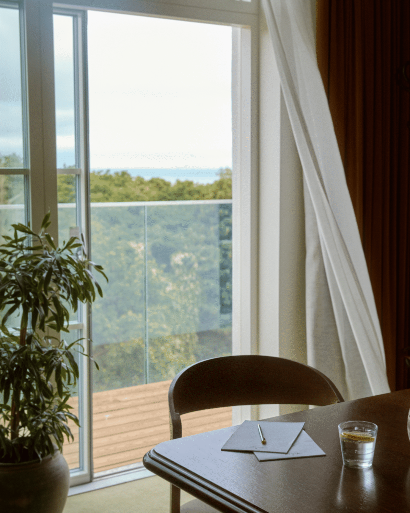 GALLERI-9-1-819×1024